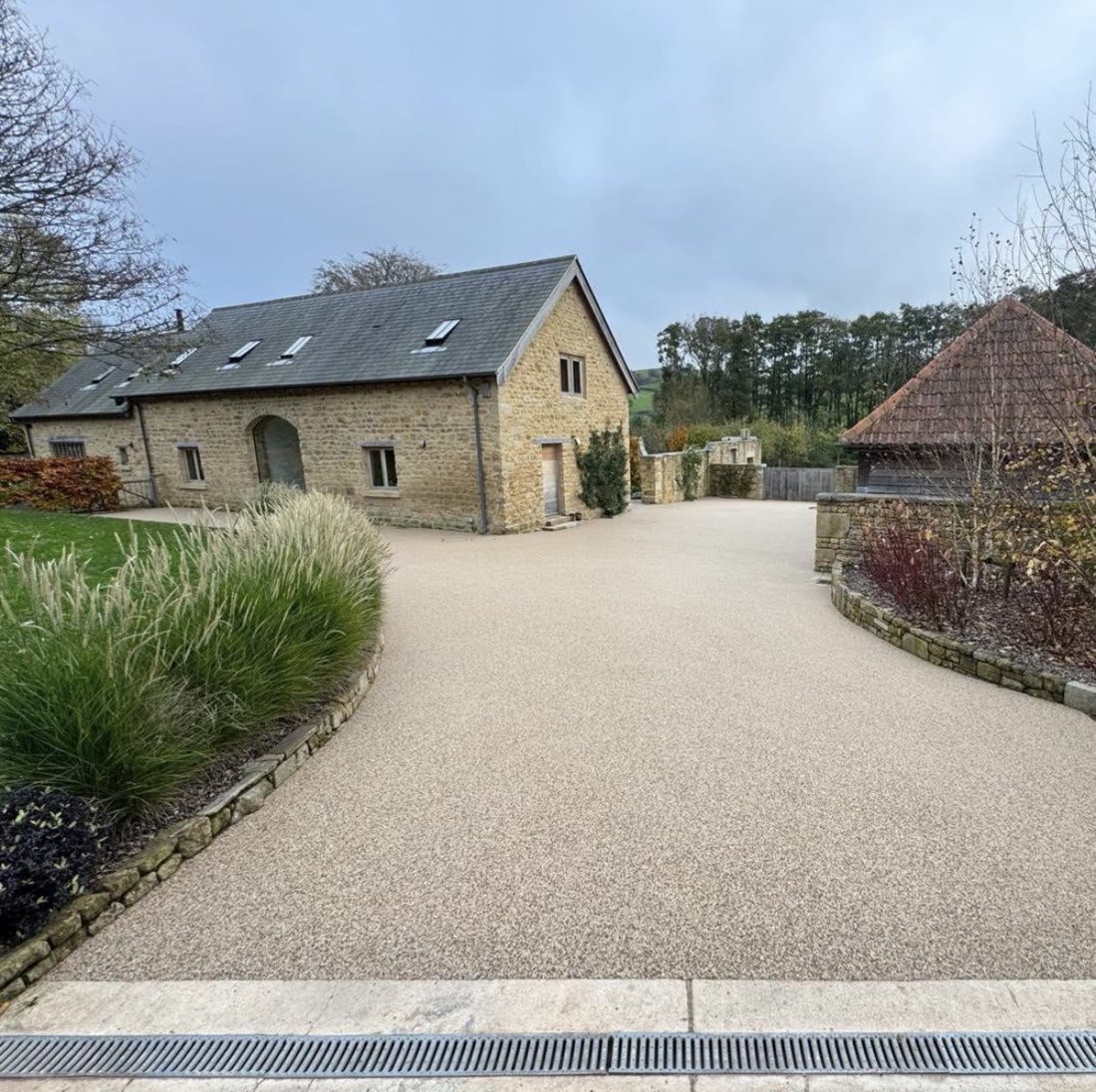 Resin driveway — barn conversion
